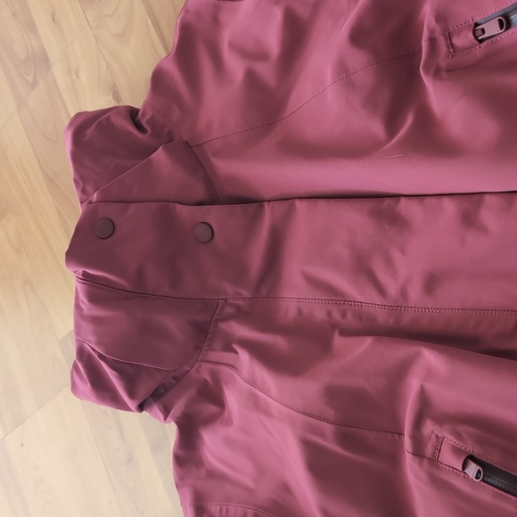 Athleta Rainout Outbound Parka M Decadent Red - Picture 15 of 16